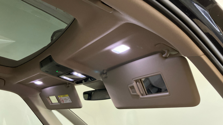 Volkswagen Multivan 2.0 TDI Style 5dr LWB DSG Diesel Estate